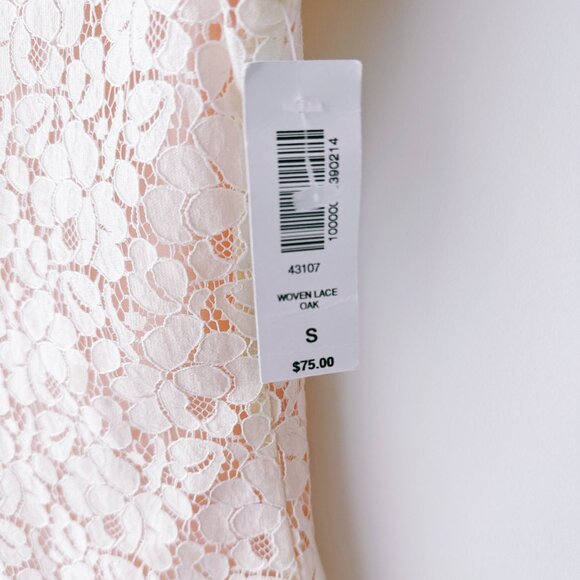 Brand new Aritzia Talula Woven Lace Dress in Oak - Picture 5 of 5